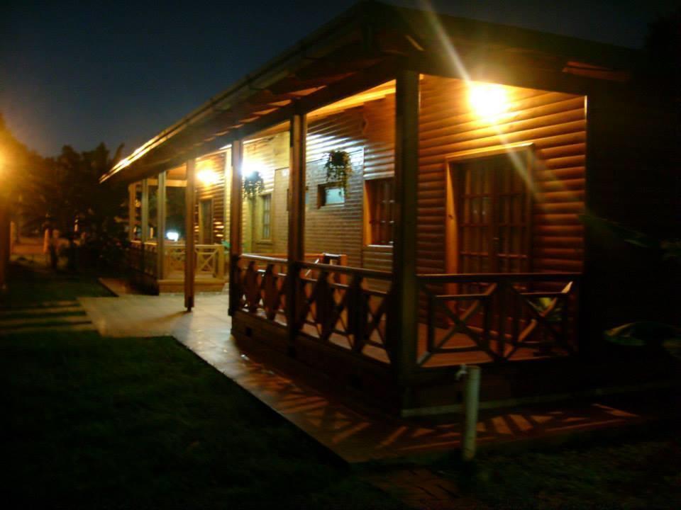 Cabanas Paseo Del Yacaratia Puerto Iguazú Quarto foto